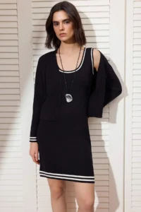 TRENDYOLMİLLA Black Color Blocked Midi Cardigan Knit Dress
