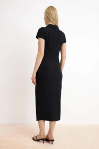 TRENDYOLMİLLA Black bodycon Polo Shirt Collar Moon Arm Short Sleeve Midi Ribbed Flexible Knitting Dress - Image 4