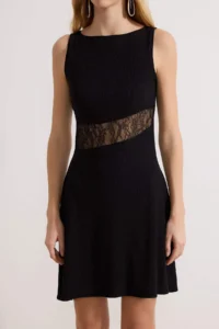 TRENDYOLMİLLA Black Waist Opening Boat Neck Sleeveless Lace Detailed Mini textured Knitting Dress - Image 3