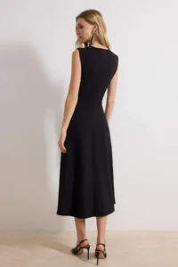 TRENDYOLMİLLA Black Derin Dekolteli Midi Weaving Dress - Image 4