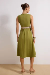 TRENDYOLMİLLA Khaki Plain Arched Pleat Detailed Midi Weaving Dress - Image 4