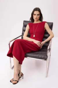 TRENDYOLMİLLA Burgundy Back Detailed Midi Flexible Weaving Dress