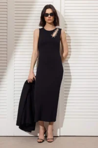 TRENDYOLMİLLA Black Midi Knitwear Special Thread Stone Embroidered Cut Out Detailed Dress - Image 2