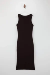 TRENDYOLMİLLA Brown Maxi Knitwear Lined and Ribbed Dress with Chest Pad - Image 5