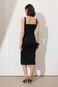 TRENDYOLMİLLA Black Plain Midi Square Neck Bodysuit hugging Jewelery buttoned Knit Dress - Image 4