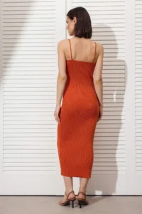 TRENDYOLMİLLA Orange Bodysuit hugging/bodycone Plain Midi Knit Dress - Image 4