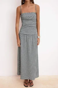 TRENDYOLMİLLA Black Plaid A-Kesim/Life Form Strapless Sleeveless Shirred Maxi textured Knitting Dress - Image 3