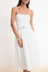 TRENDYOLMİLLA Ecru Tops Knitting Arched Strapless Midi Weaving Dress - Image 3