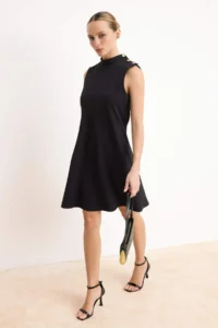 TRENDYOLMİLLA Black Plain Button Detailed Mini Weaving Dress