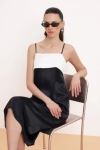 TRENDYOLMİLLA Black-White Color Bloklu Satin Midi Weaving Dress - Image 2