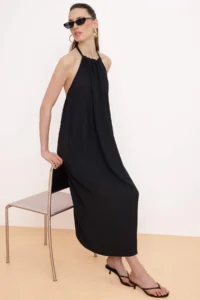 TRENDYOLMİLLA Black Rahat Kesim Maxi Weaving Dress - Image 2
