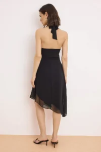 TRENDYOLMİLLA Black Plain Off-Shoulder Neck Midi Weaving Dress - Image 4