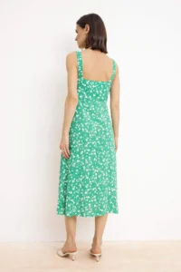 TRENDYOLMİLLA Green Floral Sleeveless Midi Weaving Dress - Image 4