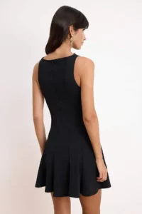 TRENDYOLMİLLA Black Waist Opening Boat Neck Sleeveless Scuba Crepe Knitting Dress - Image 3