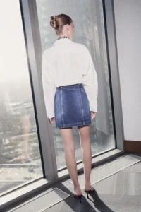 TRENDYOLMiLLA Limited Edition Blue Button Detailed Less Flexible Mini Denim Skirt - Image 5