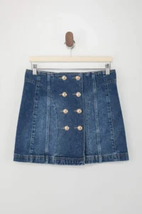 TRENDYOLMiLLA Limited Edition Blue Button Detailed Less Flexible Mini Denim Skirt - Image 6