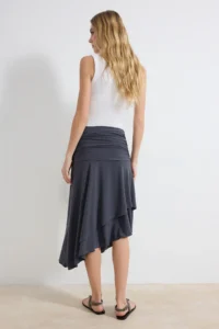 TRENDYOLMİLLA Anthracite skater Asymmetric Frilly High Waist Midi Flexible Knitting Skirt - Image 4