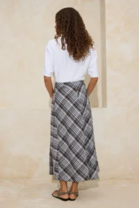 TRENDYOLMiLLA Brown-Multicolored Asymmetric Detailed Plaid LONG Maxi Skirt - Image 5