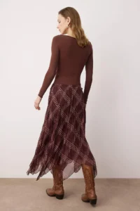 TRENDYOLMiLLA Brown Checkered Asymmetric Lined Siphon Wrinkled Weaving Asymmetric LONG Skirt - Image 4