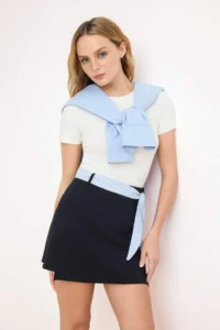 TRENDYOLMİLLA Navy Blue Color Bloklu A-Kesim/Life Form Arched High Waist Mini interlock Knitting Skirt - Image 2