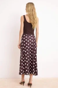 TRENDYOLMİLLA Brown Polka Dot A-Kesim/Life Form High Waist Satin Knitting Skirt - Image 4
