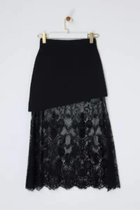 TRENDYOLMİLLA Black Lace Detailed Knitwear Skirt - Image 6