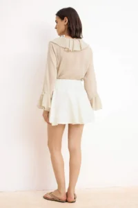 TRENDYOLMİLLA White Muslin Mini Shorts Skirt - Image 4