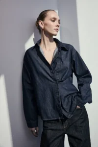 TRENDYOLMİLLA Limited Edition Dark Blue Button Detailed 100% Cotton denim Shirt - Image 3