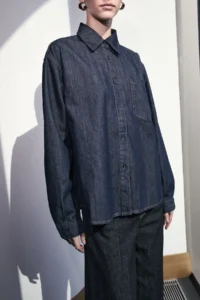 TRENDYOLMİLLA Limited Edition Dark Blue Button Detailed 100% Cotton denim Shirt - Image 4