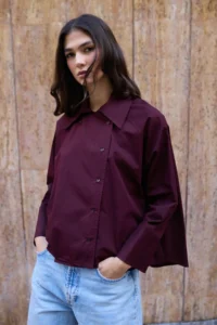 TRENDYOLMİLLA Plum Closure Detailed 100% Cotton Weaving Shirt - Image 7