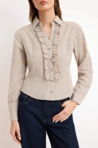 TRENDYOLMİLLA Brown Gingham Waist Frilly Shirt - Image 3