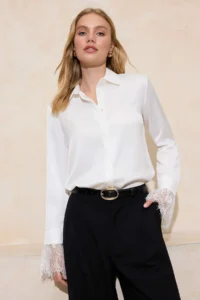 TRENDYOLMİLLA White Lace Detailed Satin  Shirt