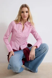 TRENDYOLMİLLA Pink Striped Hafif Bele Oturan Shirt - Image 2