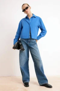 TRENDYOLMİLLA Mavi Cuff Detailed Weaving Shirt - Image 2