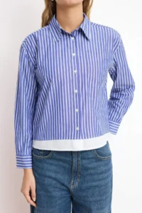 TRENDYOLMİLLA Mavi-Multicolored Striped Contrast Hafif Crop Shirt - Image 4