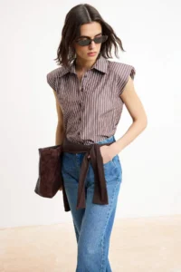 TRENDYOLMİLLA Brown Striped Sleeveless padded Shirt