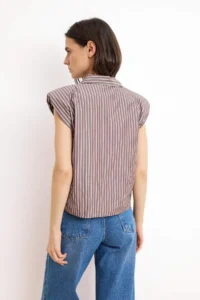 TRENDYOLMİLLA Brown Striped Sleeveless padded Shirt - Image 4