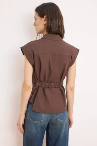 TRENDYOLMİLLA Brown Asymmetric Closure Fitted Shirt - Image 4
