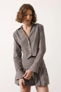 TRENDYOLMİLLA Brown-Multicolored Mini Checkered Fitted Crop Shirt - Image 2