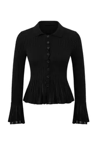 TRENDYOLMİLLA Black Openwork Detailed Fitted Knitwear Cardigan - Image 5