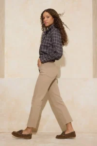 TRENDYOLMİLLA Camel Hem Kesikli High Waist Middle Flexible Crop Flare jeans - Image 2