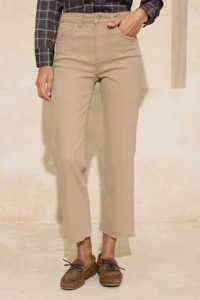 TRENDYOLMİLLA Camel Hem Kesikli High Waist Middle Flexible Crop Flare jeans - Image 3