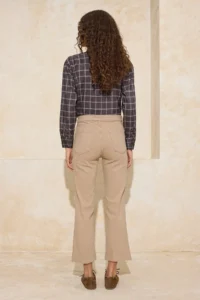 TRENDYOLMİLLA Camel Hem Kesikli High Waist Middle Flexible Crop Flare jeans - Image 4