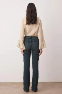 TRENDYOLMİLLA Mavi-Green Soluk Efektli High Waist Middle Flexible Flare jeans - Image 8