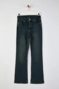 TRENDYOLMİLLA Mavi-Green Soluk Efektli High Waist Middle Flexible Flare jeans - Image 9