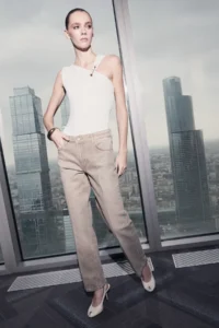 TRENDYOLMİLLA Limited Edition Beige Traced Regular Waist Plain Cut Jeans Pants