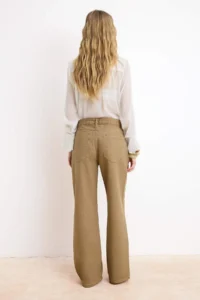 TRENDYOLMİLLA Camel Pearl Detailed Washing Effect High Waist 100% Cotton Wide Leg jeans - Image 4