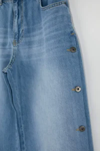 TRENDYOLMİLLA Mavi Draped Button Detailed 100% Cotton High Waist Wide Leg jeans - Image 6
