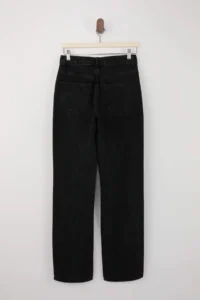 TRENDYOLMİLLA Black Regular Waist 100% Cotton Straight Plain Kesim jeans - Image 6