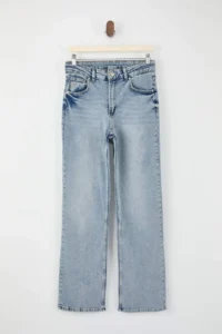 TRENDYOLMİLLA Mavi High Waist Straight Less Flexible Plain Cut jeans - Image 5